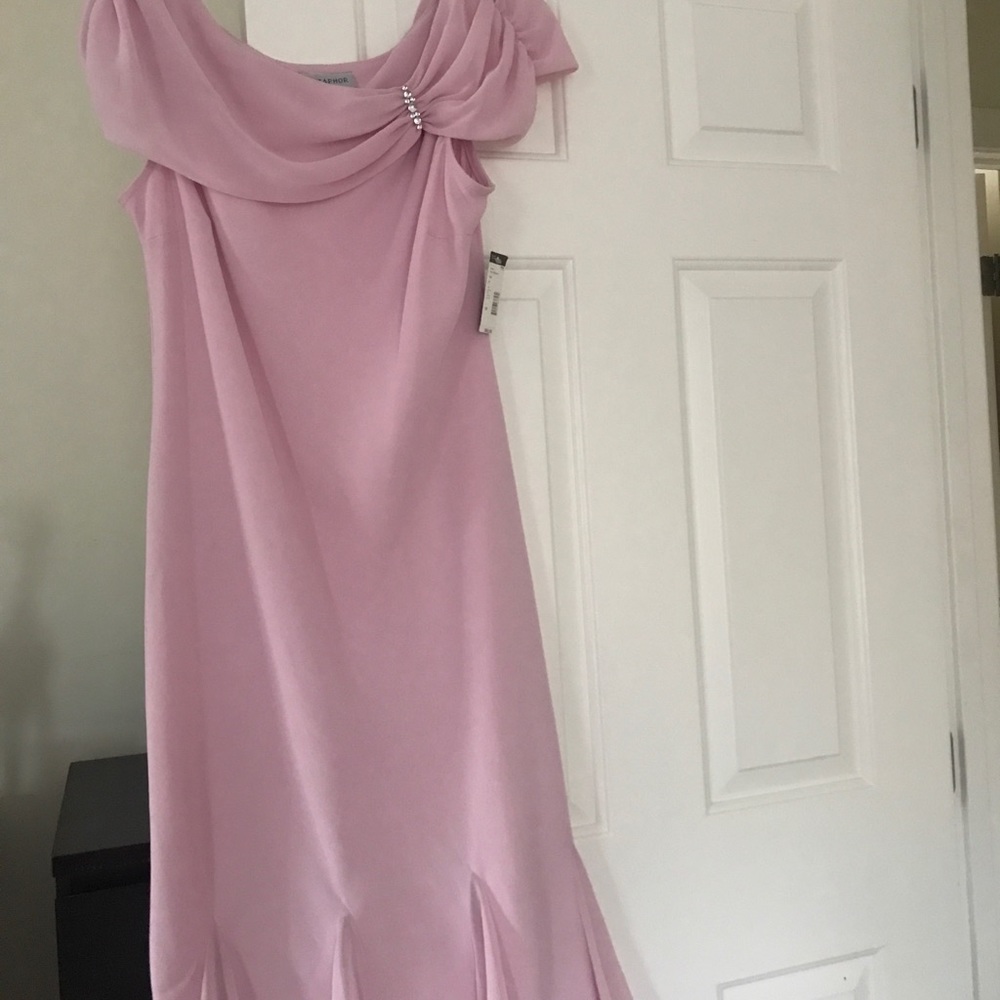 Ladies Dress.